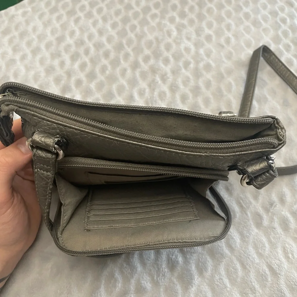 Strada Shoulder Bag - Picture 6 of 11